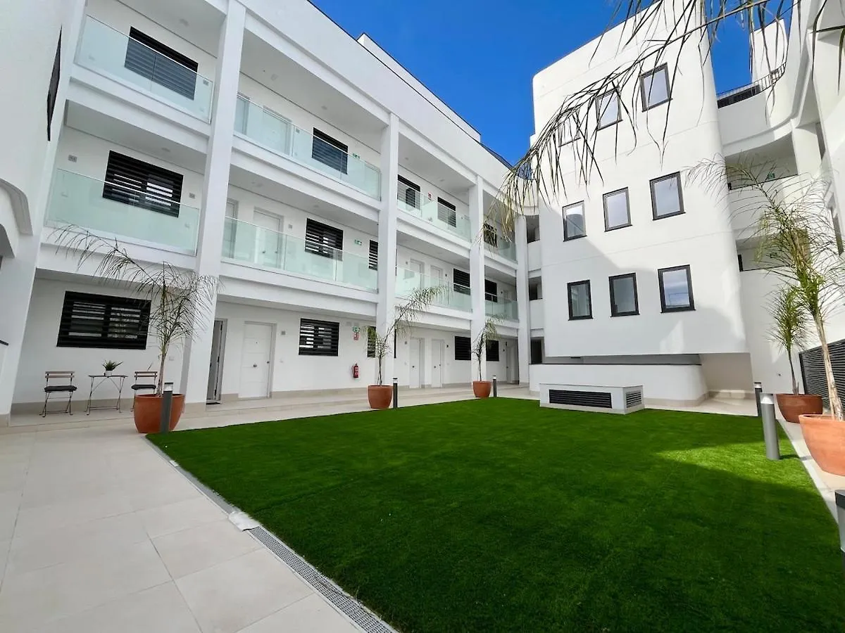 New Casa Raton Central, Pool, Wifi, Parking Tarifa 0*,  Spain