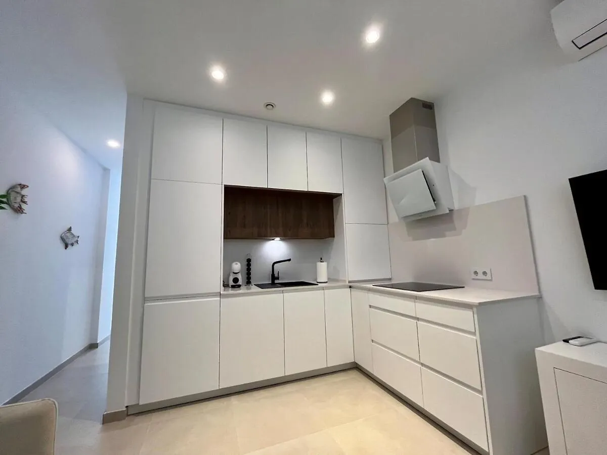 New Casa Raton Central, Pool, Wifi, Parking Tarifa 0*,